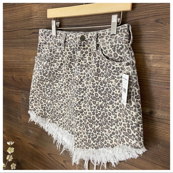 NWT Free People Printed Bailey Denim Mini - Picture 4 of 6